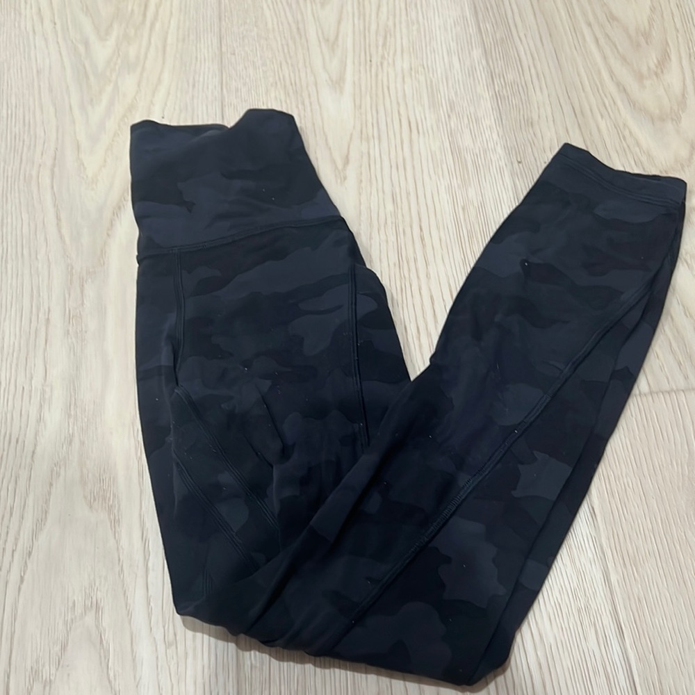 lulu camo leggings